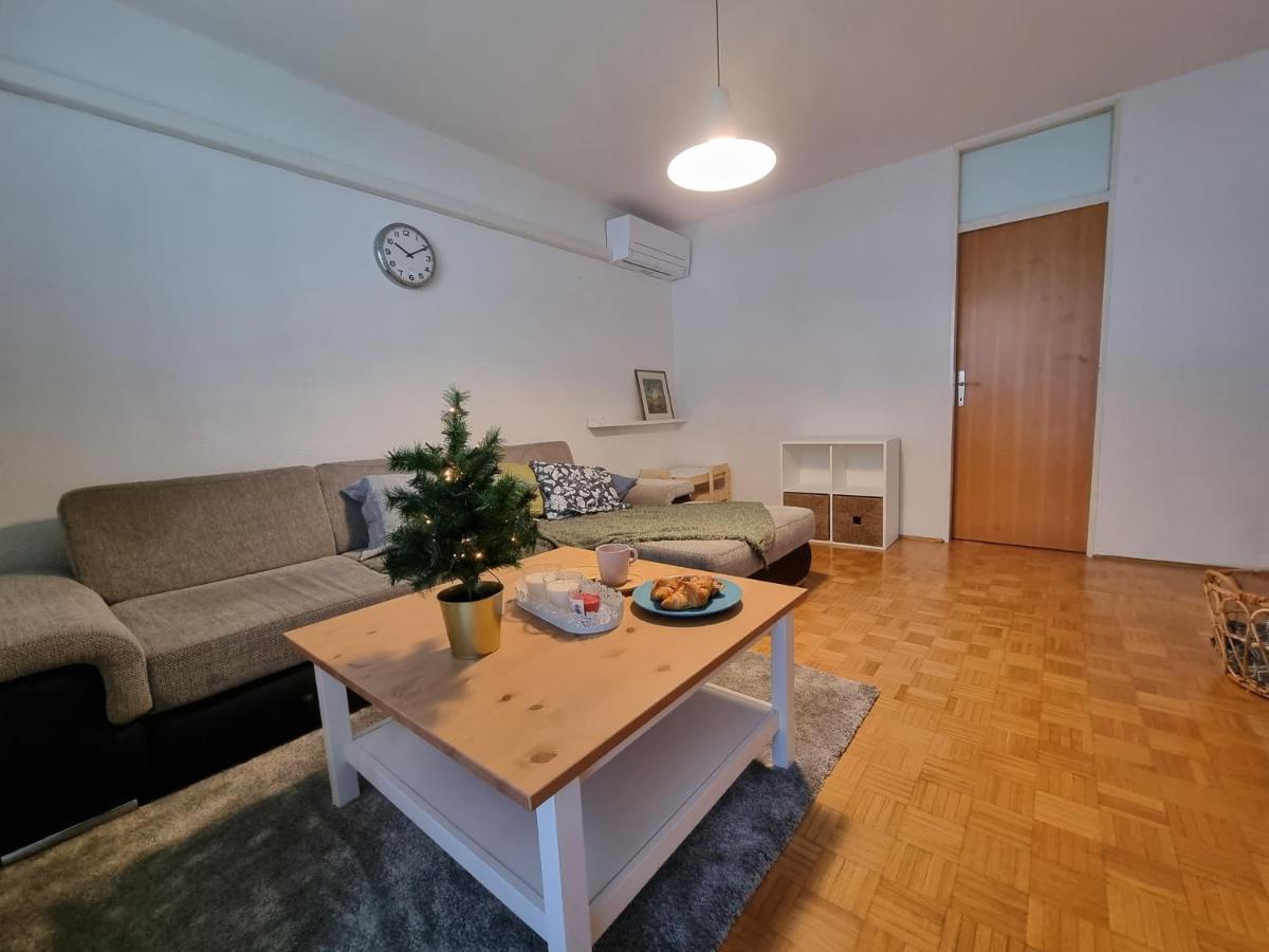 Apartment Gulek Зрече Екстер'єр фото