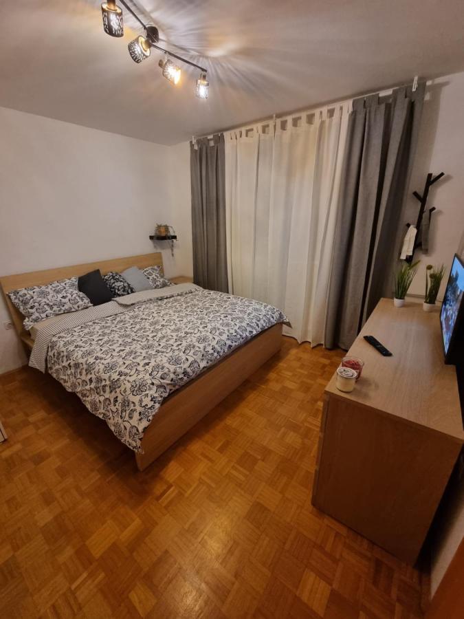 Apartment Gulek Зрече Екстер'єр фото